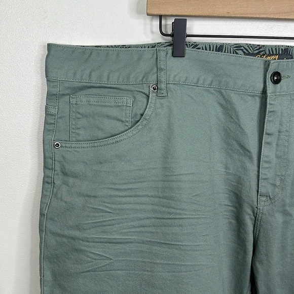 Johnny Bigg Big & Tall Sage Green Colton Print Denim Shorts Men's Size 48 - Picture 2 of 9
